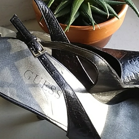 Guess Pointed Toe Slingback Heels - Picture 8 of 8